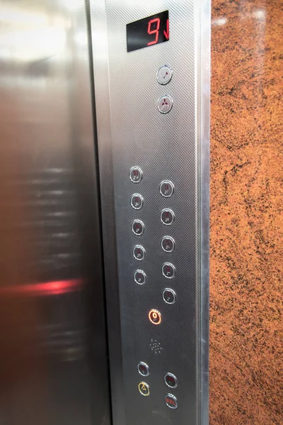 Schalttafel Aufzug Nach Unten — Stockfoto
