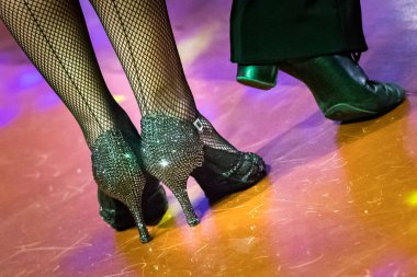 Çift dans latin dansı