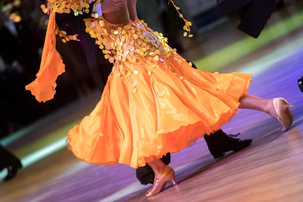 Dança de casal dança padrão — Fotografia de Stock