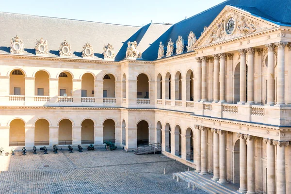 Les Invalides Paris Büyük Mahkeme Müzesi — Stok fotoğraf