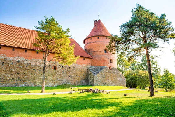 Castello Trakai Con Mura Mattoni Sull Isola Lituania — Foto Stock