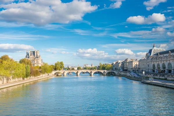 Pařížské Panorama Výhledem Řeku Seinu — Stock fotografie
