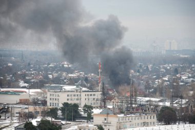 Bir sanayi fabrikasında yangın