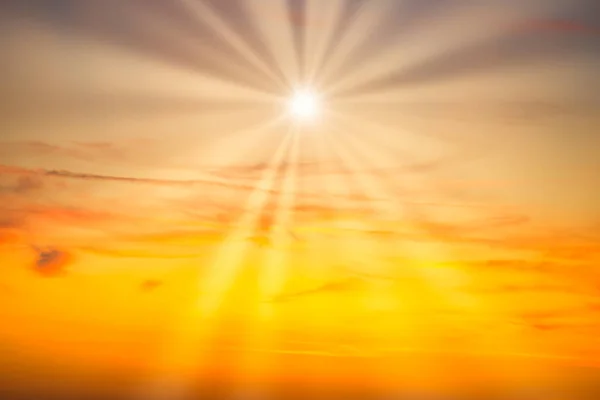 Sunset sky with red clouds — Stock Photo, Image