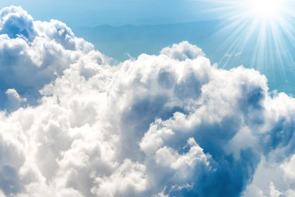 Белые Облака Голубом Небе Видом Сверху Самолета Природа Синий Фон — стоковое фото