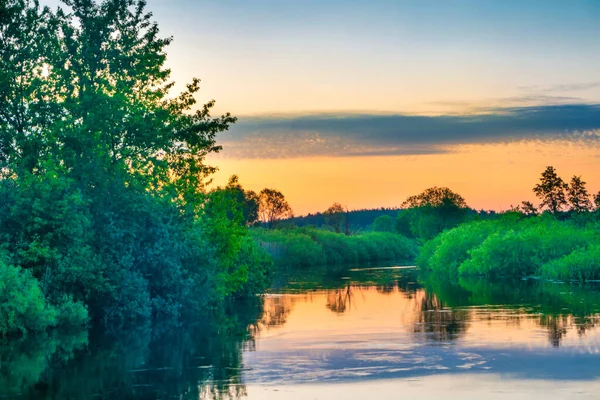 Sjövatten Solnedgång Och Natur Höst Landskap Med Blå Himmel — Stockfoto