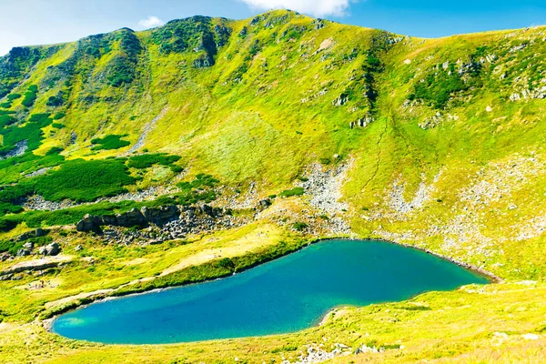 Blaue Seenlandschaft Bergen Mit Blauem Wasser — Stockfoto