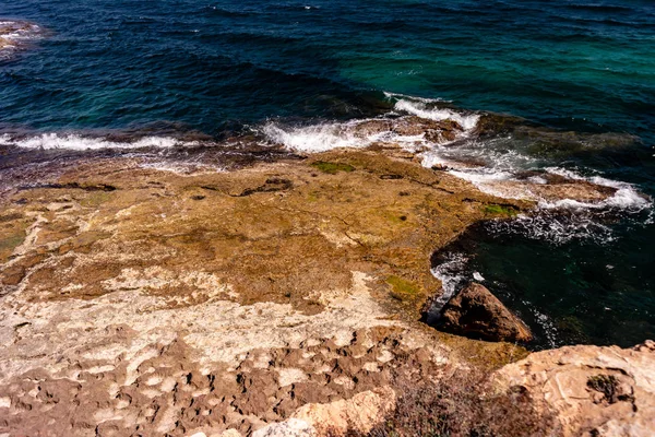 Paisagem marinha e falésias — Fotografia de Stock