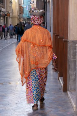 Çingene seling Cartagena sokaklarda