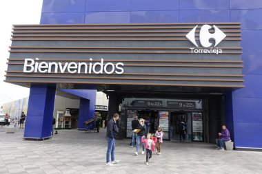 Carrefour hipermarket Torrevieja