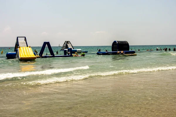 Inflatables do mar da praia — Fotografia de Stock