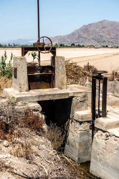 Old sluice gates — Stock Photo, Image