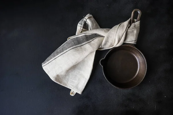 ビンテージ空粘土パン タオル Cutley コピー領域の料理コンセプト — ストック写真