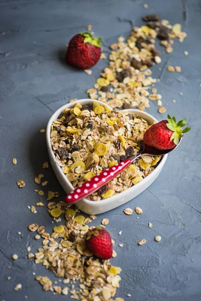 Healthy Breakfast Concept Oatmeals Strawberries Concrete Table — Stock Photo, Image