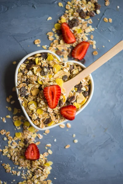 Healthy Breakfast Concept Oatmeals Strawberries Concrete Table — Stock Photo, Image