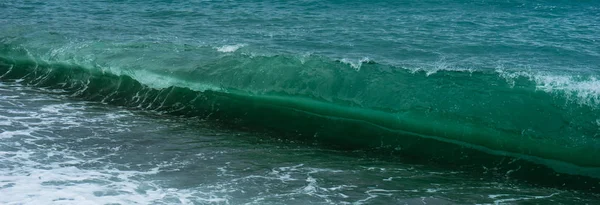 Las Olas Del Mar Negro Playa Kvariati Georgia —  Fotos de Stock