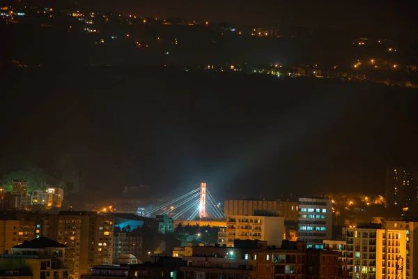 Cielo Nocturno Con Estrellas Luna Sobre Nuevo Centro Ciudad Tiflis —  Fotos de Stock