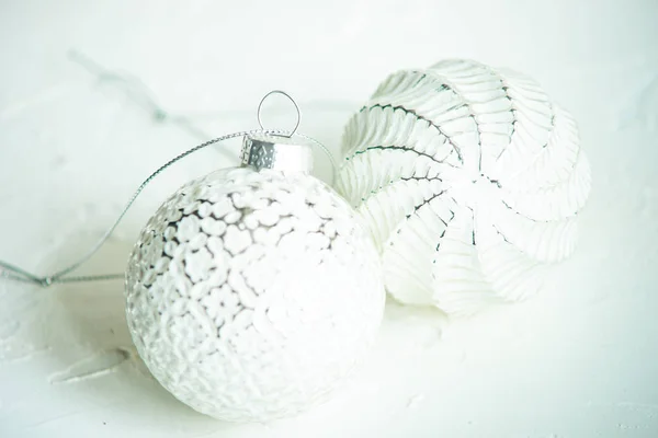 Concept Van Vakantie Van Kerstmis Met Sneeuw Fir Tree Decoraties — Stockfoto