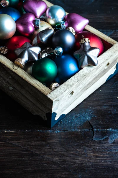 Karácsonyi Ünnep Fogalma Vintage Fából Készült Doboz Tele Világos Karácsonyi — Stock Fotó