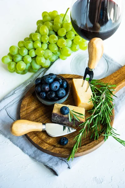 Cheese Concept Famous Georgian Suluguni Cheese Saperavi Wine Fruits Spices — Stock Photo, Image