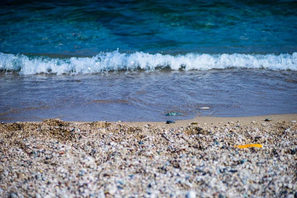 Sand Beach Och Havet Vågor Som Sommaren Semester Bakgrund Med — Stockfoto