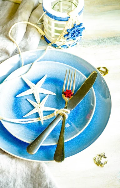 Summertime Table Setting Marine Style White Rustic Table — Stock Photo, Image