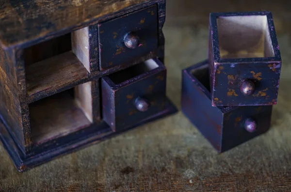 Vintage Dřevěná Krabička Čtyřmi Políčky Rustikální Pozadí Kopií Prostor — Stock fotografie