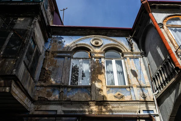 Finestre Costruzione Nel Centro Storico Tbilisi Georgia — Foto Stock