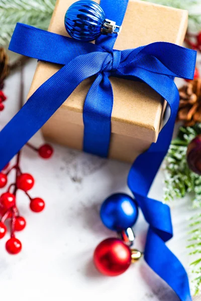 Різдвяна Рамка Подарунковими Коробками Кулями Ялинкою — стокове фото