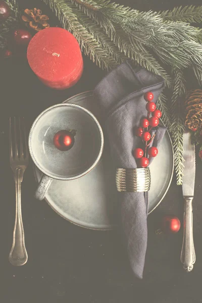 Cenário Mesa Rústica Para Jantar Natal Férias Mesa Madeira Escura — Fotografia de Stock