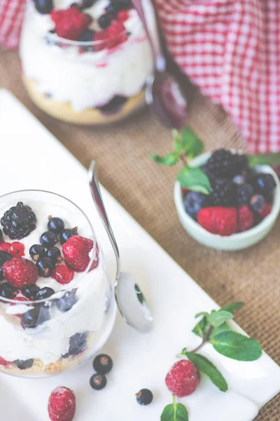 Yogurt Dessert Granola Berries Rustic Background — Stock Photo, Image