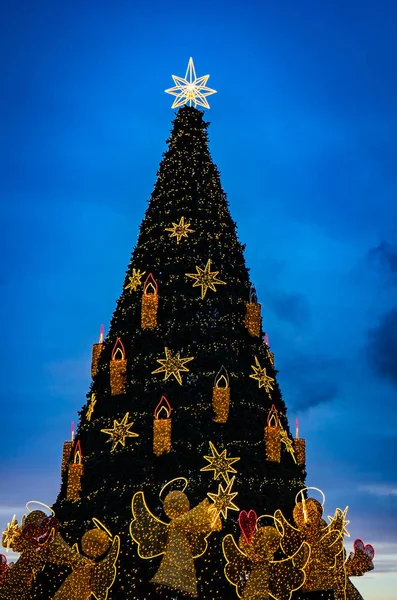Gürcistan Tbilisi Noel Yeni 2019 Yıl Aydınlatma Sokakta Tarihi Merkezinde — Stok fotoğraf