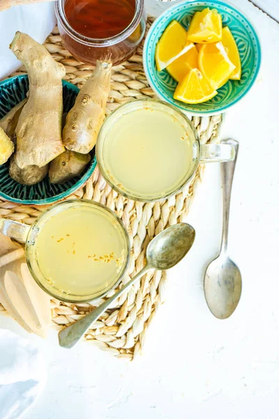 Detoxikační Nápoj Zázvorem Citronem Rustikální Pozadí Kopií Prostor — Stock fotografie