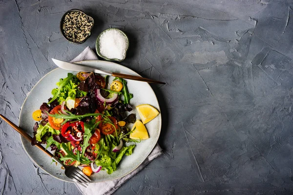 Salada vegetal orgânica — Fotografia de Stock