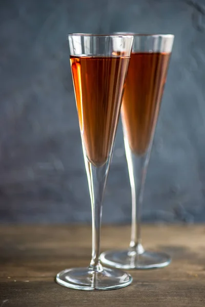 Champagne i glasen — Stockfoto