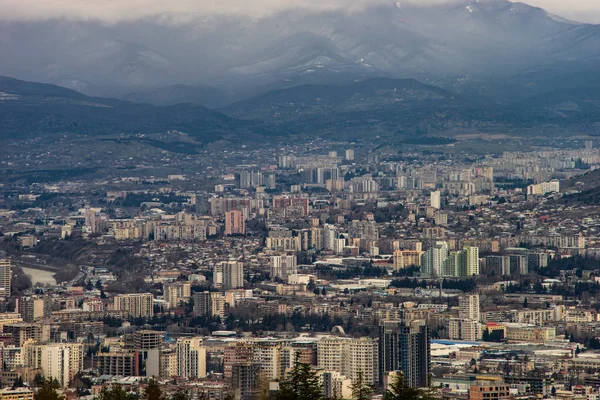 从山顶上可以看到第比利斯市 — 图库照片