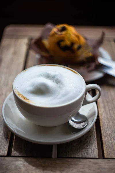 Cup of morning cappucino — Stock Photo, Image