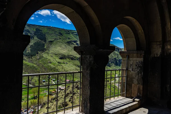 Vardzia kaya kalesi — Stok fotoğraf