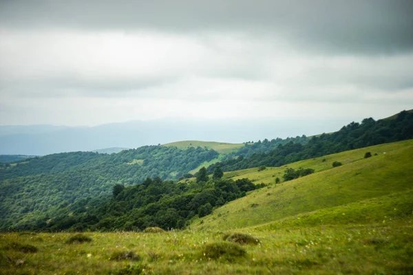 Paisagem georgiana do Cáucaso — Fotografia de Stock