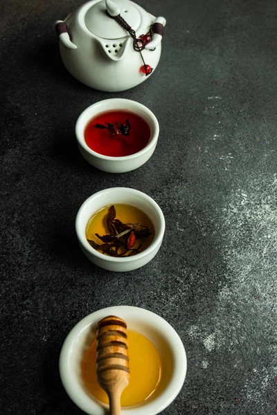 Concepto de té sobre fondo de piedra —  Fotos de Stock