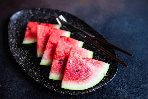 Organic food concept with watermelon — Stock Photo, Image