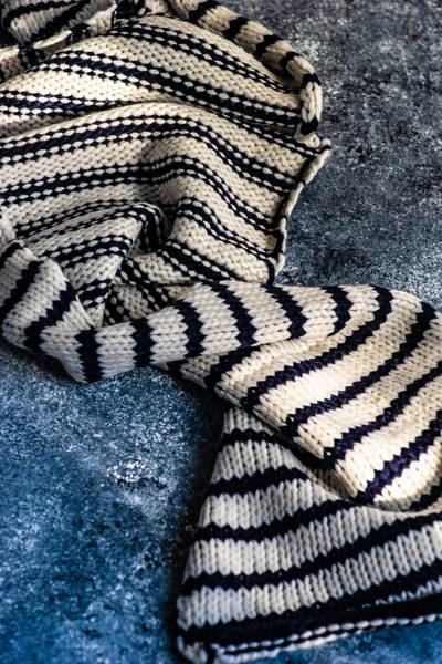 Knitted stripped scarf — Stock Photo, Image