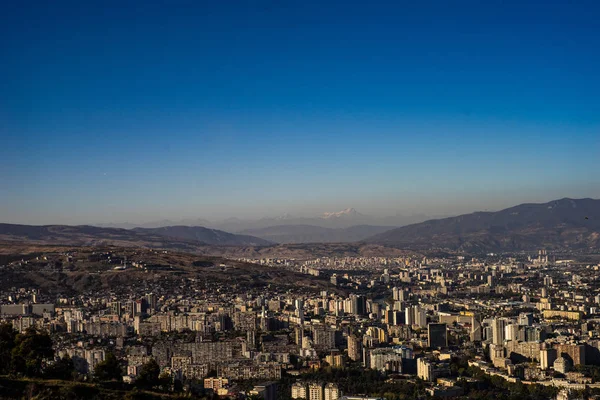 Панорамный вид на центр Тбилиси — стоковое фото