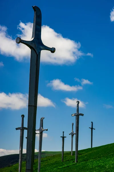 Famous Didgori Battle Monument Giant Swards Sculptures Soldiers Close Tbilisi — Stock Photo, Image