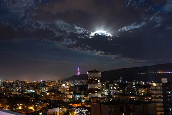 Moody Sky Noite Sobre Centro Cidade Tbilisi Capital Geórgia — Fotografia de Stock