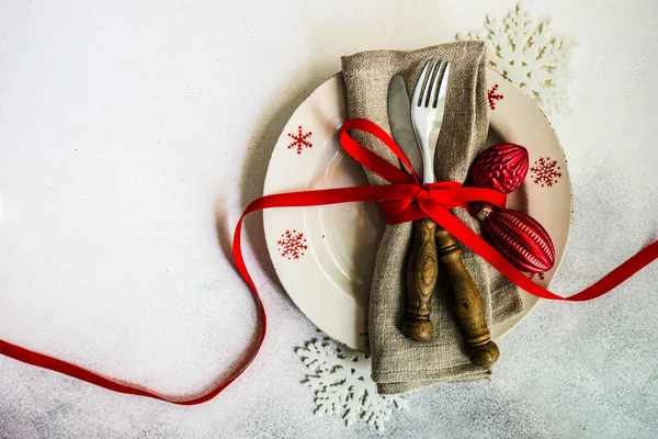 Empty Plate Festive Decor Cutlery Table Fot Christmas Dinner — Stock Photo, Image