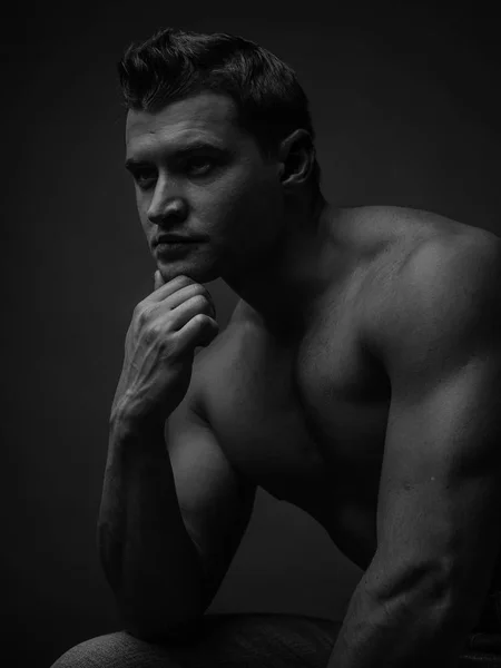 Portrait Young Caucasian Male Athlete Naked Torso Black White — Stock Photo, Image