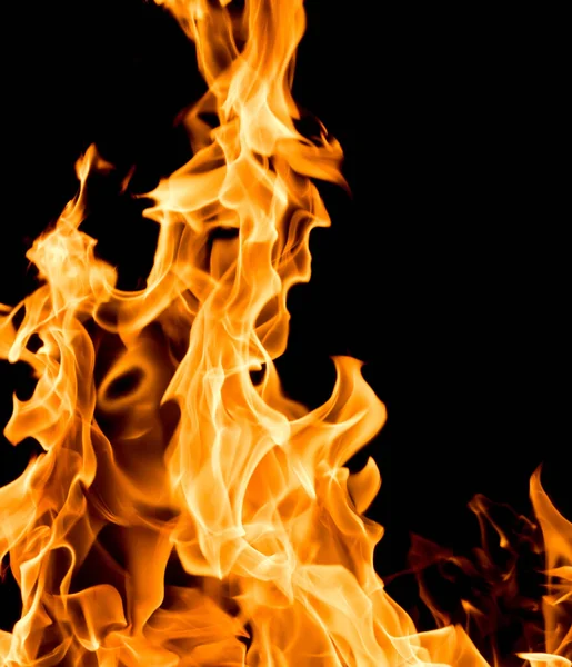 Közelkép Fényes Lángok Tűz Fekete Háttér — Stock Fotó