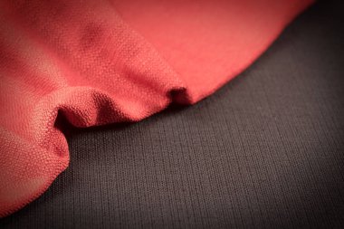 Buruşuk kumaş arka plan ve doku. Soyut arkaplan, boş şablon. Seçici odak.