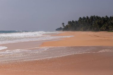Zaman kum plaj ve okyanus sakin ol